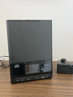 Basic Standalone Compact Disc CD Player in Black NO SPEAKERS